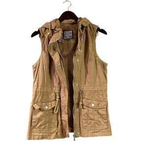 Snobbish size small khaki vest